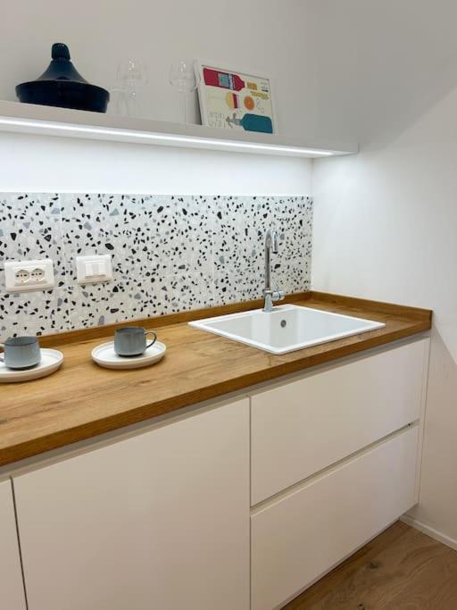 Civico 21 Living - Tuscan Loft فيوتشيتشيو المظهر الخارجي الصورة